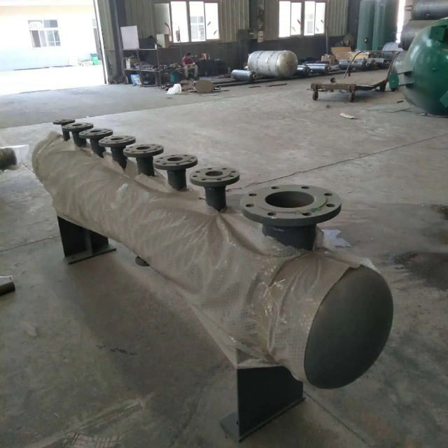 港口集分水器